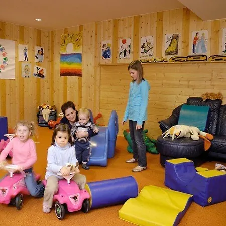 Sporthotel Wagrain 4*